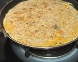A picture of step 4 of Masala Egg Neer Dosa.