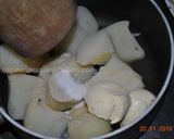 A picture of step 2 of Mashed potato cakes.