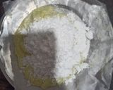 A picture of step 2 of Golden Rose sweet.