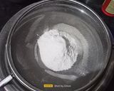 A picture of step 2 of Eggless Strawberry Cupcakes.