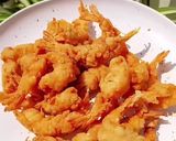 Foto langkah ke 7 dari resep Udang Goreng Tepung.