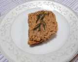 Foto del paso 2 de la receta: Pan con crema de sardinas en tomate