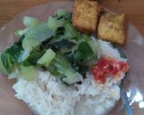 Foto langkah ke 5 dari resep Bobor labu siam kemangi.