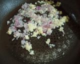 Foto langkah ke 3 dari resep Cah Sawi Wortel.