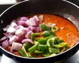A picture of step 7 of Chicken Tikka Biryani.