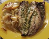 Foto del paso 3 de la receta: Dorada y caballa con patatas al horno