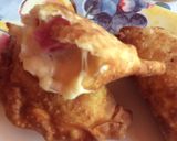 Foto del paso 1 de la receta: Empanaditas fritas de queso, queso con salame y queso de cabra con tomates