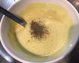 Une image de l'étape 4 de Sauce au yaourt, citrons, coriandre et moutarde au pain d'épices.