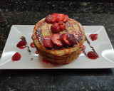Foto del paso 3 de la receta: Tortitas de plátano y avena con fresas