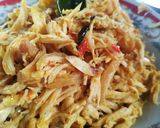 Foto langkah ke 7 dari resep Ayam suwir pedas.