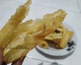 Foto langkah ke 3 dari resep Singkong goreng merekah.