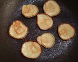 Foto langkah ke 4 dari resep Pancake mini.