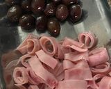 Foto del paso 2 de la receta: BERENJENAS, ACEITUNAS Y JAMÓN PARA ACOMPAÑAR PASTAS 🍆🍜🥓🍝🫒🍜