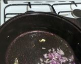 A picture of step 3 of Pineapple fried rice.