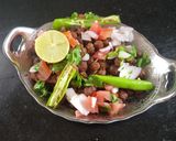 A picture of step 4 of Chatpata Chana Chaat.