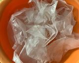 Hình bước làm 1 của món Bánh tráng trộn