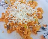 A picture of step 5 of Cheesey Vegetable Rava upma.