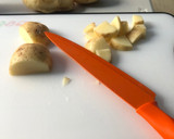 Foto del paso 2 de la receta: Pollo con crema de chipotle y papas