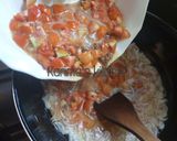 A picture of step 6 of Spicy minced meat scrambled eggs.