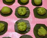 Foto langkah ke 6 dari resep Bakpao Daun Kelor No Mixer.