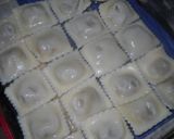 Foto del paso 1 de la receta: Lasaña de ravioles a los 4 quesos