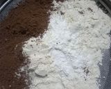 नो ओव्हन डेकडेंड चॉकलेट केक (no oven decadent chocolate cake recipe inmarathi) रेसिपी स्टेप 1 फोटो