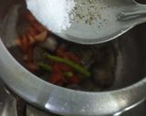 A picture of step 3 of Namkeen kalimiri mutton.