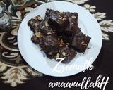 A picture of step 3 of Wheat Flour Dark Chocolate and Walnut Cake.
