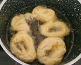 Foto del paso 3 de la receta Calamares a la Romana con una harina llamada Yolanda.Quedan espectacular