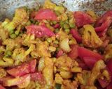 A picture of step 4 of Cauliflower pea veg.