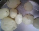 आलू सूजी की पूरी(Aloo suji ki poori recipe in hindi) रेसिपी चरण 3 फोटो