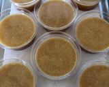 Foto langkah ke 2 dari resep 14. Puding Gula Merah dan Vla Santan.
