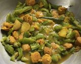 A picture of step 8 of Soya Chunks Ridge Gourd Curry.