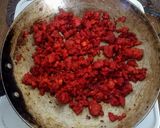 Foto del paso 1 de la receta: Huevo con longaniza de soya