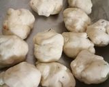 A picture of step 12 of Cheesy Onion Kachori.