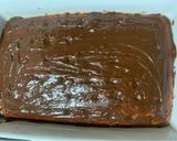 Φωτογραφία βήματος 12 της συνταγής 'Τρυπητό' Κέικ Πορτοκαλιού με Ζαχαρούχο Γάλα με Κακάο (Orange & Chocolate Poke Cake)