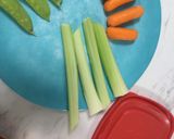 A picture of step 5 of Veggies & Hummus.