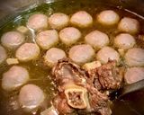 A picture of step 3 of Beef Pho.