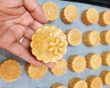 Hình bước làm 6 của món Bánh Trung Thu Nhân Sữa Dừa
