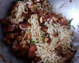 சிக்கன் நூடுல்ஸ் (Chicken Noodles recipe in tamil) ரெசிபி ஸ்டேப் 4 புகைப்படம்
