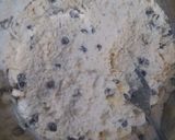 Foto langkah ke 1 dari resep Cheese Sourdough Scones.