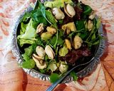 Foto del paso 3 de la receta: Ensalada de mejillones mix de hojas verdes