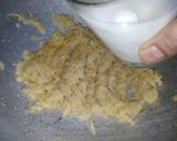 A picture of step 3 of Pears semolina Halwa (sweet dish).