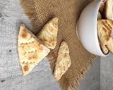 Foto del paso 3 de la receta: Bizcochitos sin manteca, sin aceite, sin huevo, con 2 ingredientes