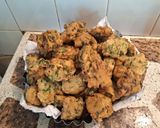 Foto del paso 9 de la receta: Buñuelos de acelga y zapallito 🥬