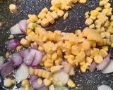 Foto langkah ke 2 dari resep Tumis Sawi Putih Jagung Telur.