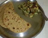आलू भुजिया और पराठा (aloo bhujiya aur paratha recipe in Hindi) रेसिपी चरण 4 फोटो