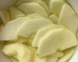 Foto del paso 1 de la receta: Torta de manzana invertida