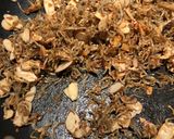 Hình bước làm 4 của món Cá khô ram với hạt almond- Công thức maangchi