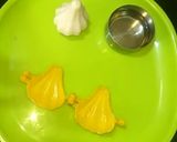 A picture of step 8 of Mittai Kozhukattai.
